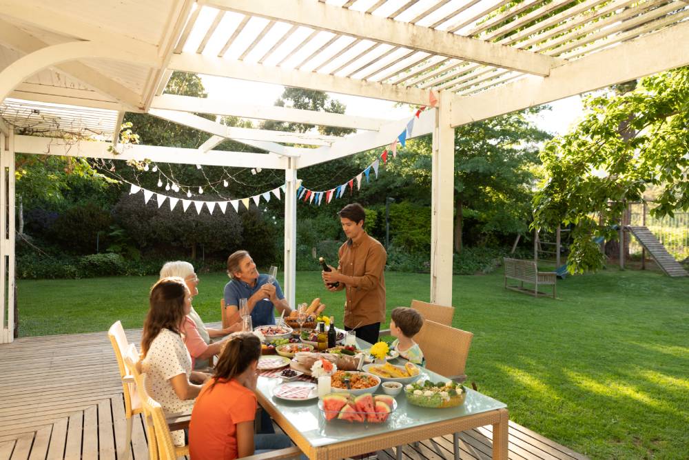 what are the best fourth of july decorations for your deck