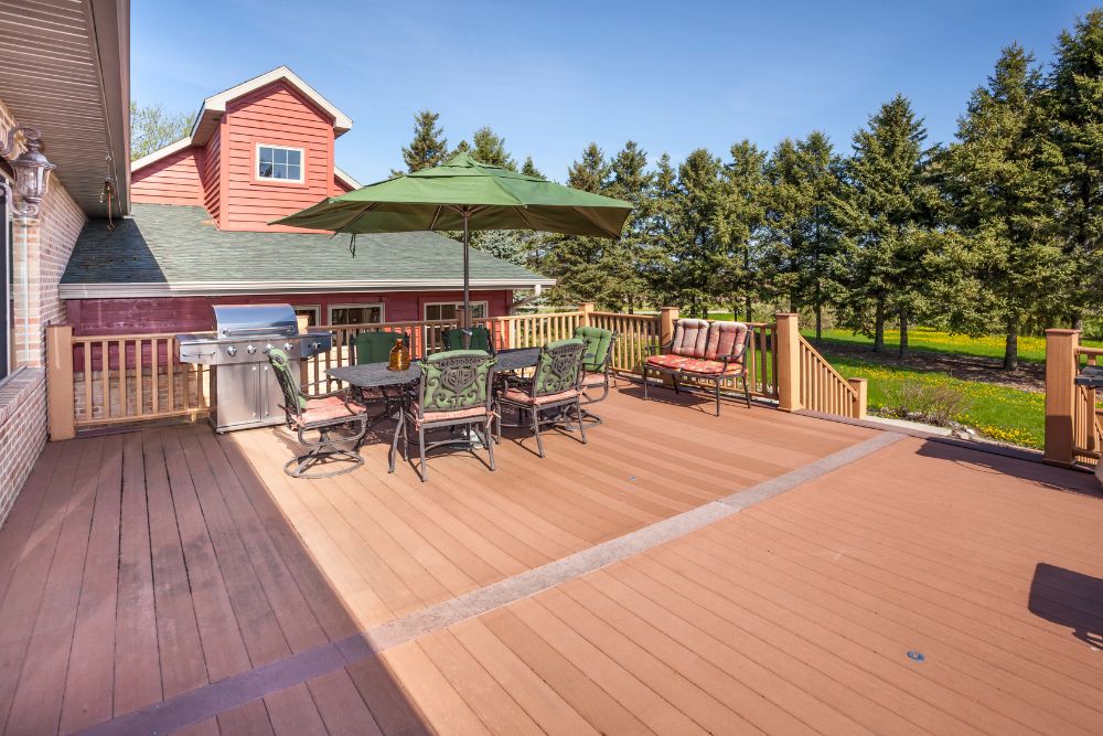 how do waterproof membranes compare to traditional sealants for decks