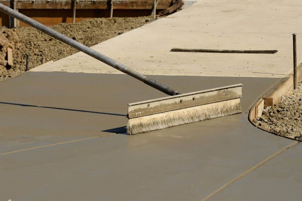 what are the pros and cons of concrete resurfacing